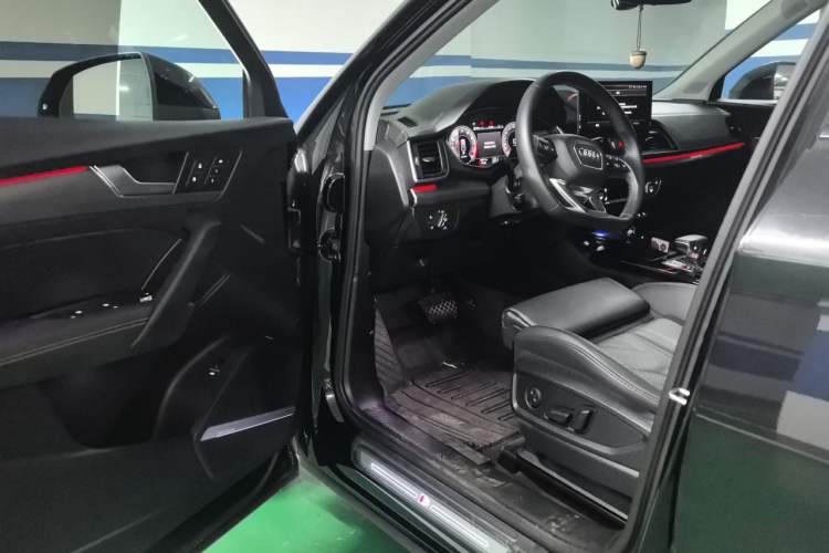 Used Audi Q5L 2022 Updated 45T Luxury Dynamic Version Driver Seat