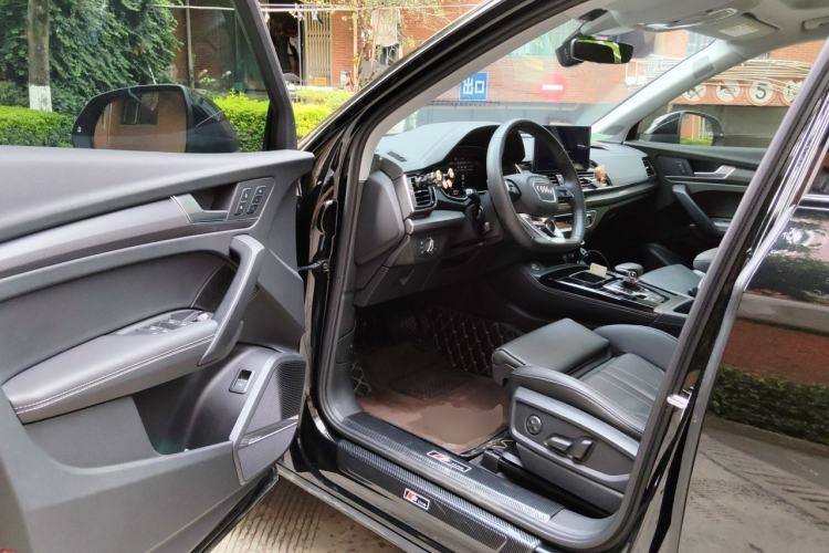 Used Audi Q5L 2022 Updated 45T Luxury Dynamic Version Driver Seat