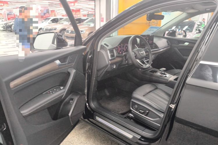 Used Audi Q5L 2022 40T Luxury Elegant Model Driver Seat