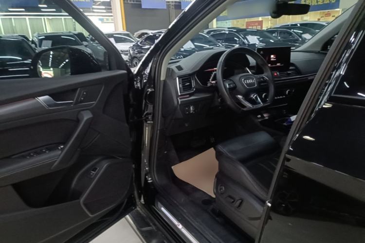 Used Audi Q5L 2022 40T Fashionable and Dynamic Model Driver Seat