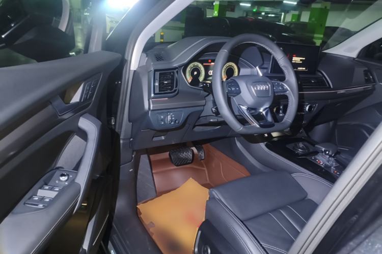 Used Audi Q5L 2022 Updated 45T Luxury Dynamic Version Driver Seat