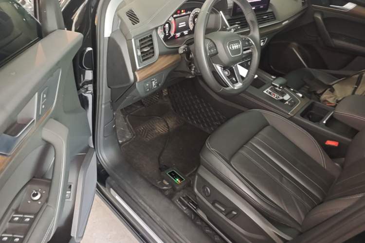 Used Audi Q5L 2022 40T Luxury Elegant Model Driver Seat