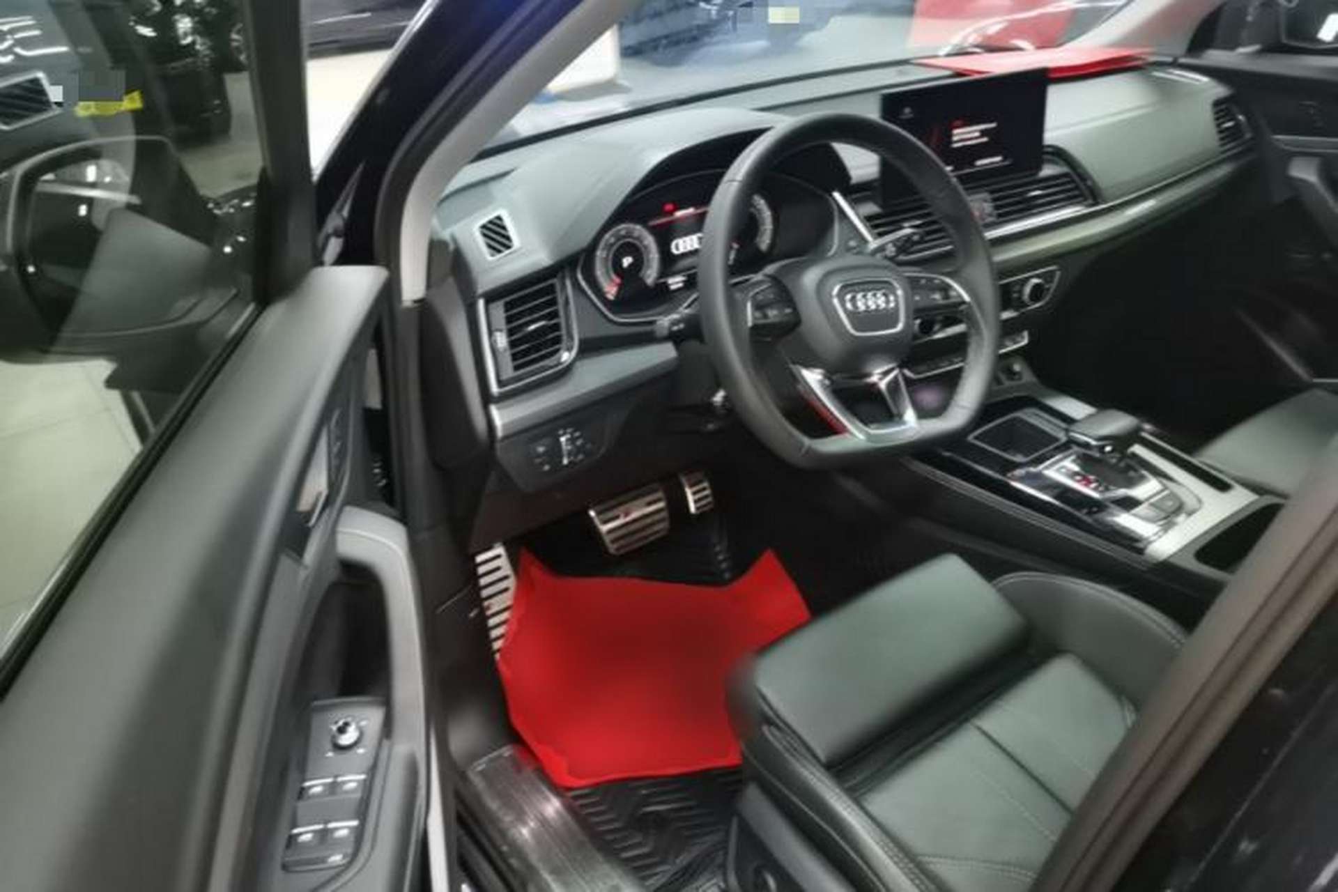 Used Audi Q5L 2022 40T Fashionable and Dynamic Model Driver Seat