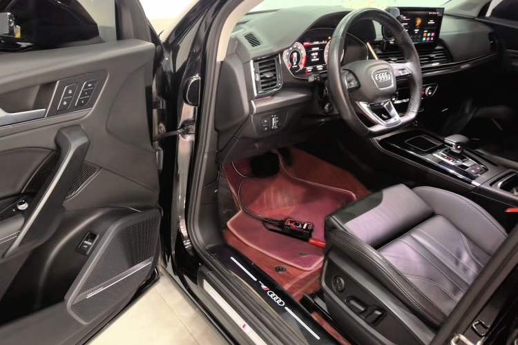 Used Audi Q5L 2022 Updated 45T Luxury Dynamic Version Driver Seat