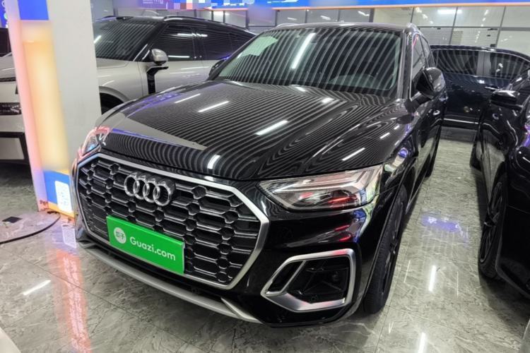 Used Audi Q5L 2022 40T Fashionable and Dynamic Model Guazi used car, China used car export, Used car for sale, Used  cars, Cheapest cars for sale