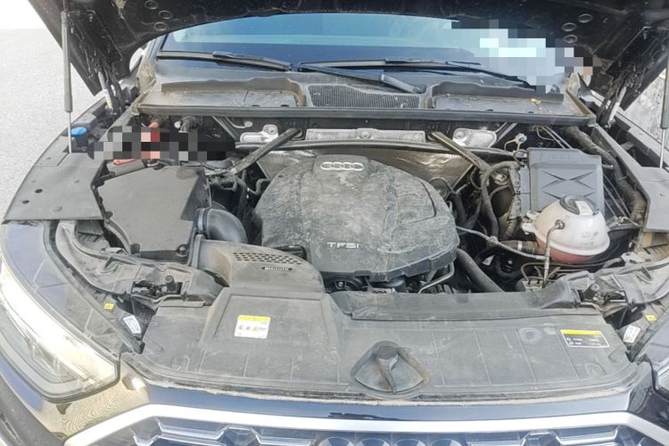 Used Audi Q5L 2022 45T Luxury Dynamic Model Engine Bay
