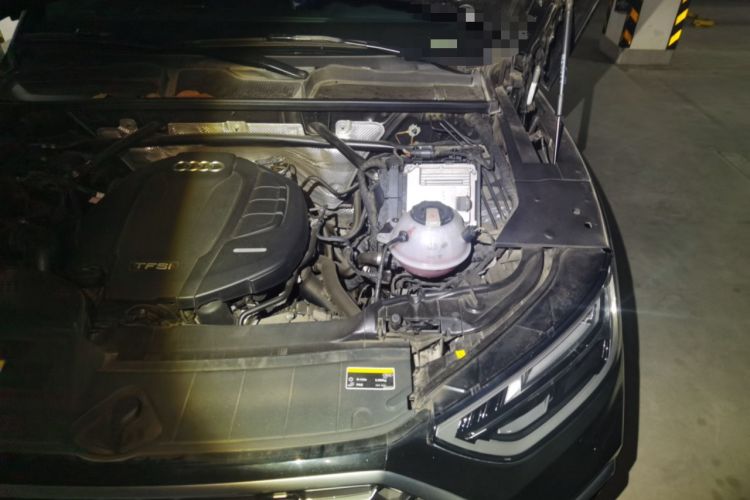 Used Audi Q5L 2022 Updated 40T Luxury Dynamic Edition Engine Bay Left