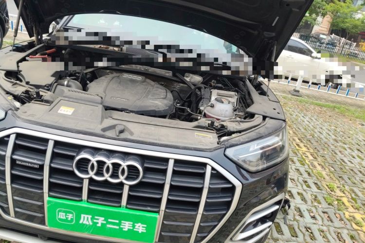 Used Audi Q5L 2022 40T Fashionable and Elegant Model Engine Bay Left
