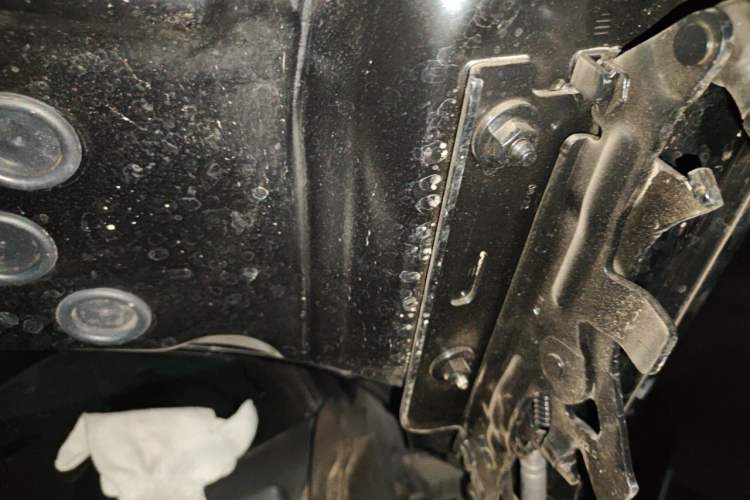 Used Audi Q5L 2022 Updated 40T Luxury Dynamic Edition Engine Bay Left