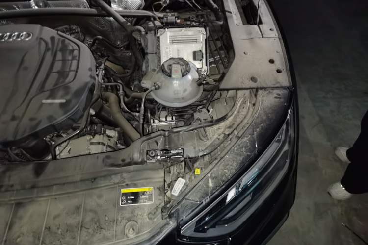 Used Audi Q5L 2022 40T Luxury Dynamic Model Engine Bay Left