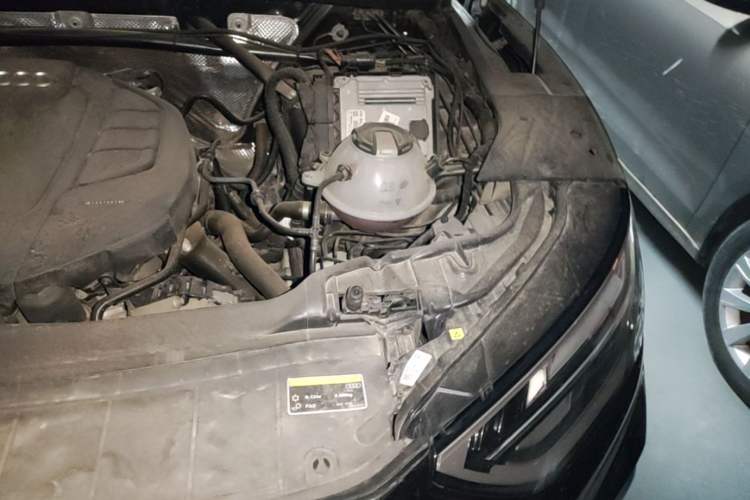 Used Audi Q5L 2022 40T Fashionable and Dynamic Model Engine Bay Left