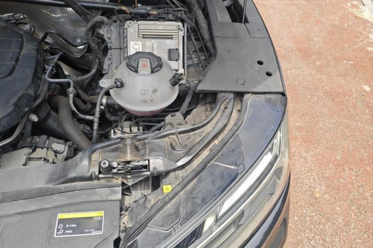 Used Audi Q5L 2022 40T Fashionable and Dynamic Model Engine Bay Left