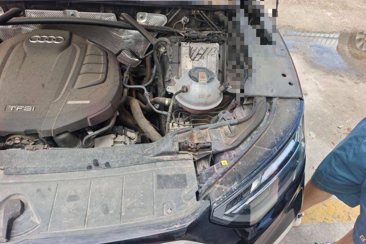 Used Audi Q5L 2022 45T Luxury Dynamic Model Engine Bay Left