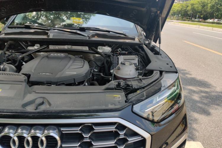 Used Audi Q5L 2022 40T Fashionable and Dynamic Model Engine Bay Left