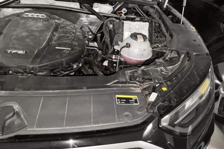 Used Audi Q5L 2022 Updated 45T Luxury Dynamic Version Engine Bay Left