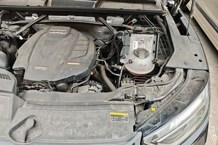 Used Audi Q5L 2022 45T Luxury Dynamic Model Engine Bay Left