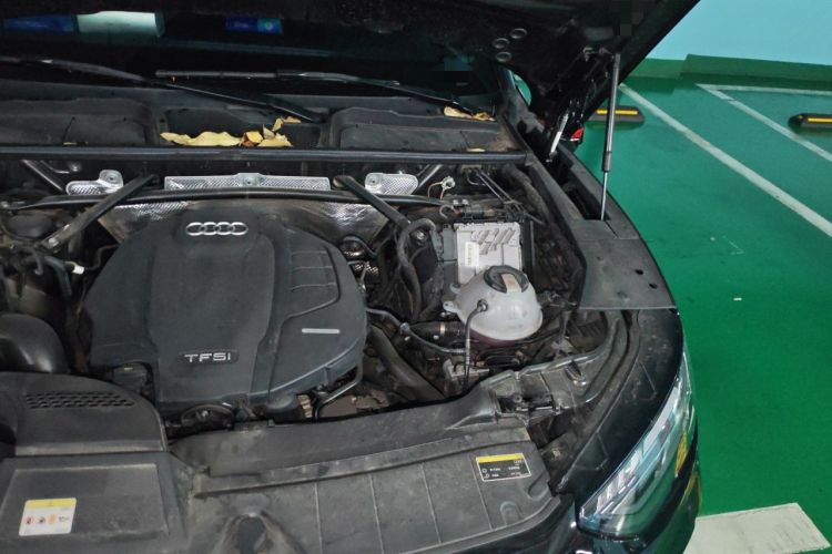 Used Audi Q5L 2022 45T Luxury Dynamic Model Engine Bay Left