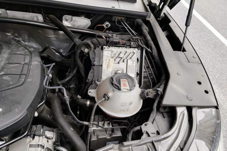 Used Audi Q5L 2022 45T Luxury Dynamic Model Engine Bay Left