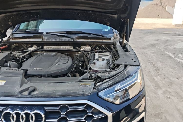 Used Audi Q5L 2022 40T Fashionable and Dynamic Model Engine Bay Left