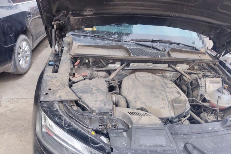 Used Audi Q5L 2022 40T Fashionable and Dynamic Model Engine Bay Right
