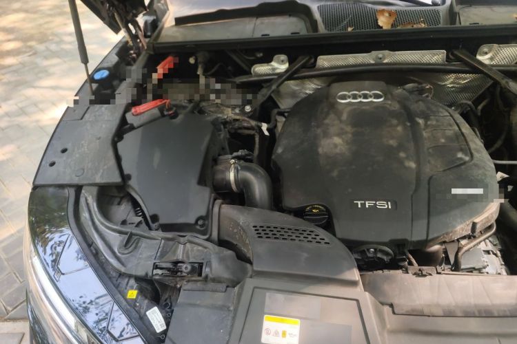 Used Audi Q5L 2022 40T Luxury Elegant Model Engine Bay Right