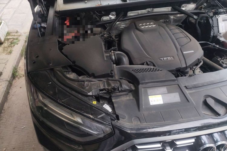 Used Audi Q5L 2022 Updated 40T Luxury Dynamic Edition Engine Bay Right