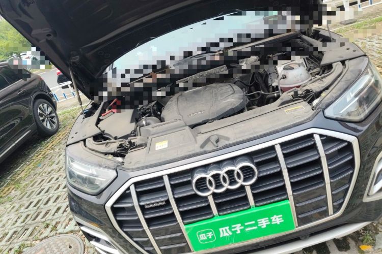 Used Audi Q5L 2022 40T Fashionable and Elegant Model Engine Bay Right