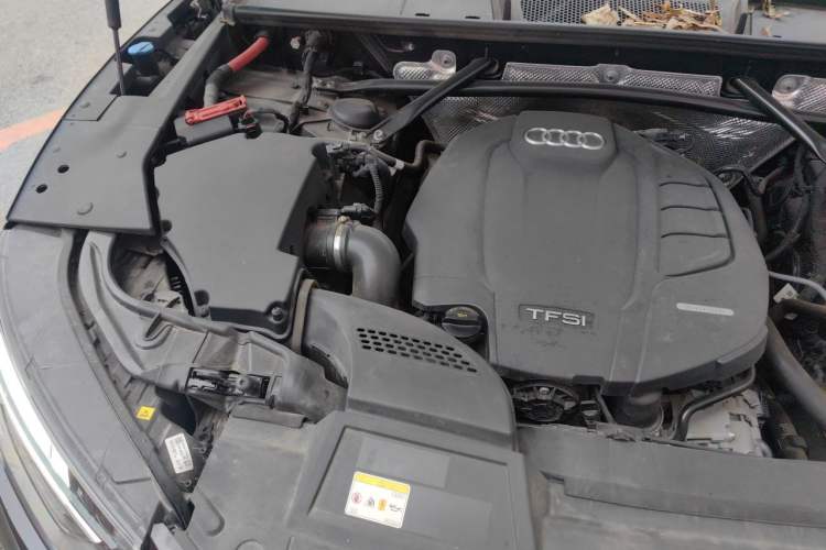 Used Audi Q5L 2022 40T Luxury Dynamic Model Engine Bay Right