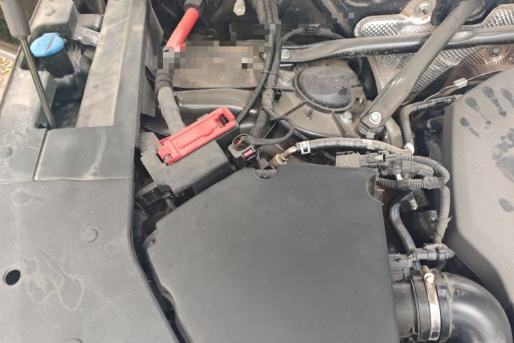 Used Audi Q5L 2022 Updated 40T Luxury Dynamic Edition Engine Bay Right