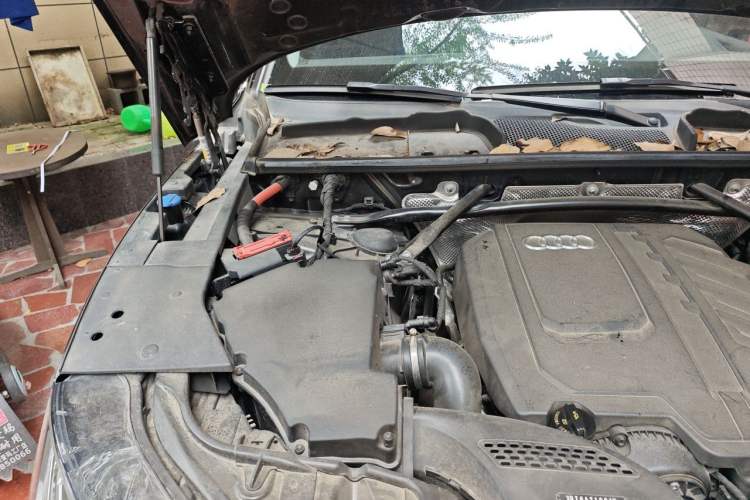 Used Audi Q5L 2022 40T Fashionable and Dynamic Model Engine Bay Right