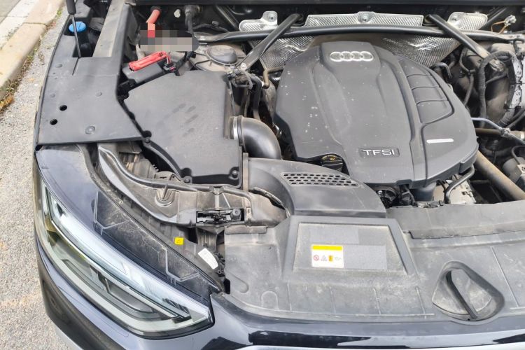 Used Audi Q5L 2022 45T Luxury Dynamic Model Engine Bay Right