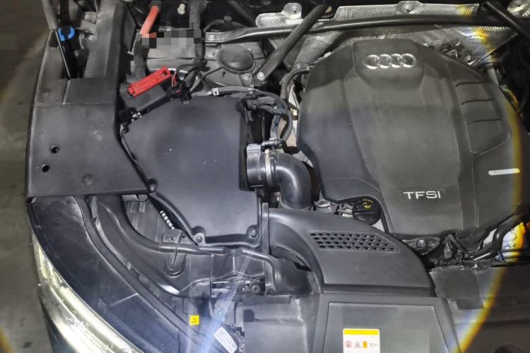 Used Audi Q5L 2022 40T Fashionable and Dynamic Model Engine Bay Right