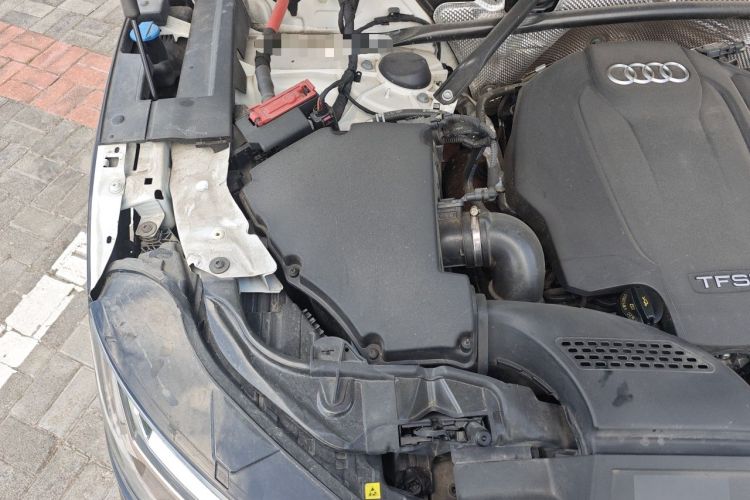 Used Audi Q5L 2022 40T Fashionable and Dynamic Model Engine Bay Right