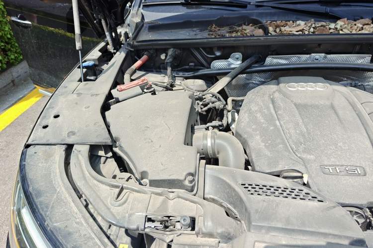 Used Audi Q5L 2022 40T Fashionable and Dynamic Model Engine Bay Right