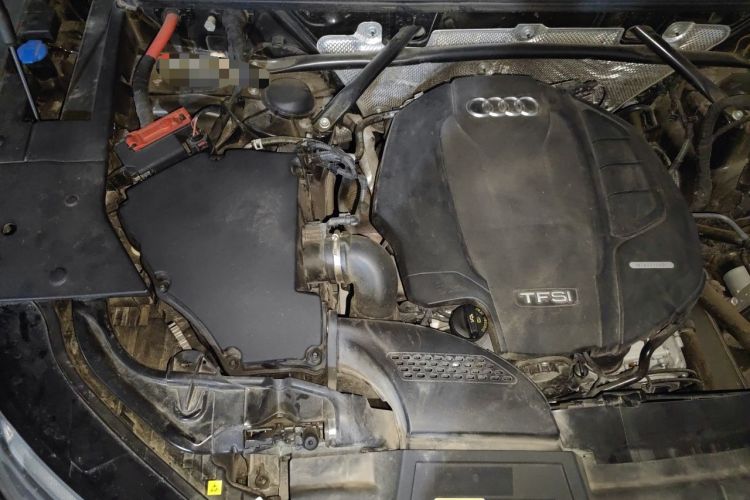 Used Audi Q5L 2022 40T Fashionable and Dynamic Model Engine Bay Right