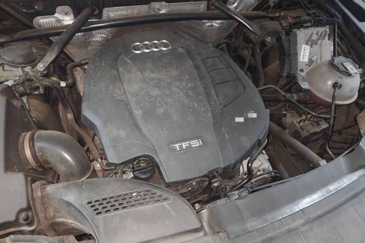 Used Audi Q5L 2022 45T Luxury Dynamic Model Engine Bay Right