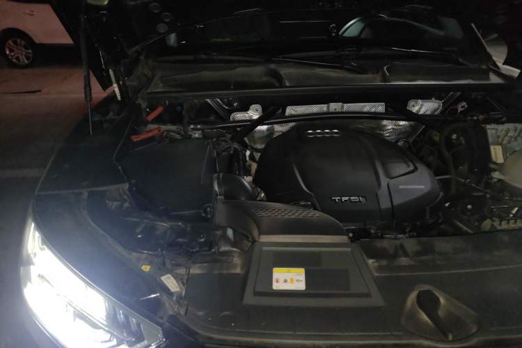 Used Audi Q5L 2022 45T Luxury Dynamic Model Engine Bay Right
