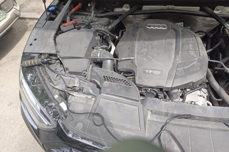 Used Audi Q5L 2022 40T Fashionable and Dynamic Model Engine Bay Right
