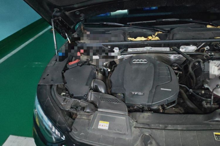 Used Audi Q5L 2022 45T Luxury Dynamic Model Engine Bay Right