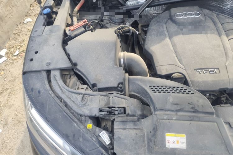 Used Audi Q5L 2022 45T Luxury Dynamic Model Engine Bay Right