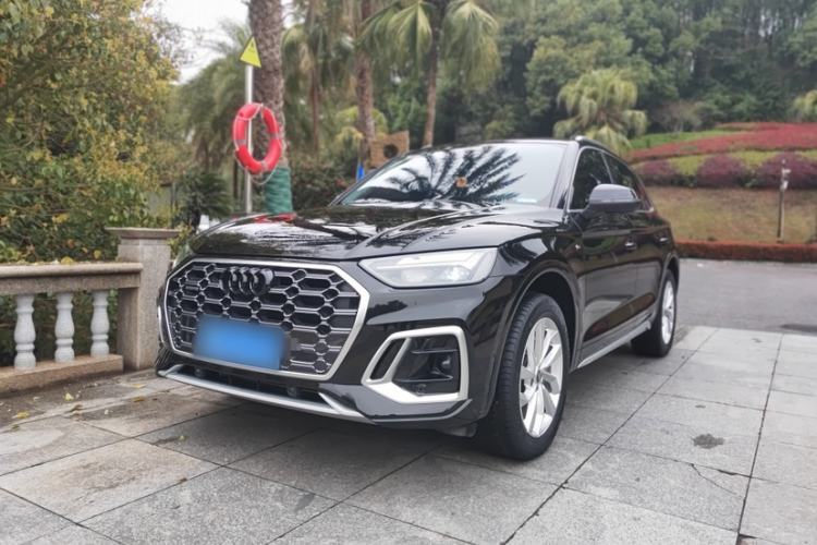 Used Audi Q5L 2022 Updated 40T Luxury Dynamic Edition Guazi used car, China used car export, Used car for sale, Used cars, Cheapest cars for sale