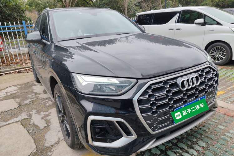 Used Audi Q5L 2022 40T Fashionable and Dynamic Model Exterior 1