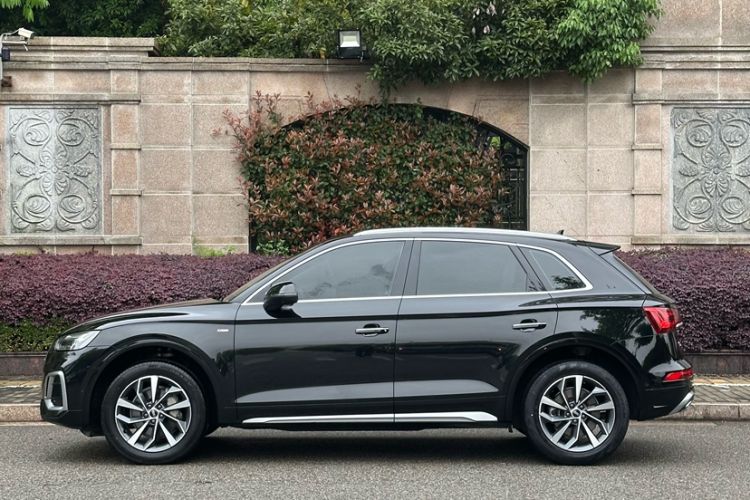 Used Audi Q5L 2022 40T Luxury Dynamic Model Exterior 1