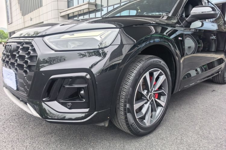 Used Audi Q5L 2022 40T Fashionable and Dynamic Model Exterior 1