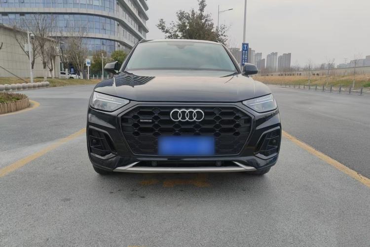 Used Audi Q5L 2022 40T Fashionable and Dynamic Model Exterior 1