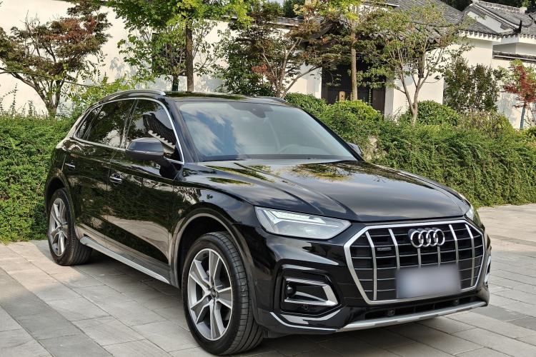 Used Audi Q5L 2022 45T Luxury Elegant Model Exterior 2