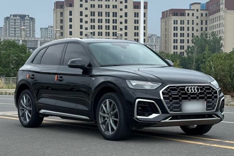 Used Audi Q5L 2022 40T Fashionable and Dynamic Model Exterior 2