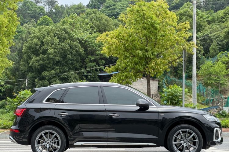 Used Audi Q5L 2022 Updated 45T Luxury Dynamic Version Exterior 3