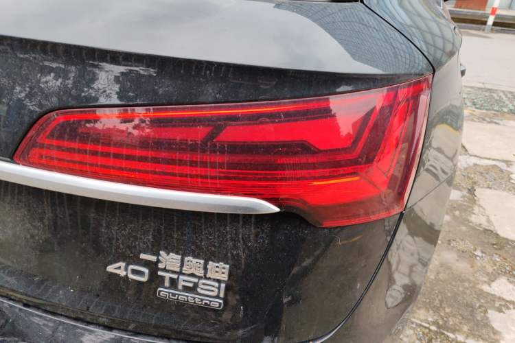 Used Audi Q5L 2022 40T Fashionable and Dynamic Model Exterior 3
