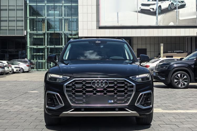 Used Audi Q5L 2022 40T Luxury Dynamic Model Exterior 3
